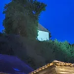 Holiday home Petite Maison Dans Village De Caractere *