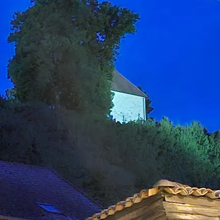 בית נופש Petite Maison Dans Village De Caractere *