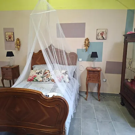 Petite Maison Dans Village De Caractére Сasa de vacaciones