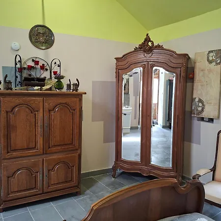 Petite Maison Dans Village De Caractere בית נופש *