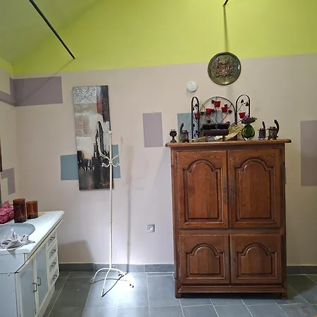 Сasa de vacaciones Petite Maison Dans Village De Caractére Vignory