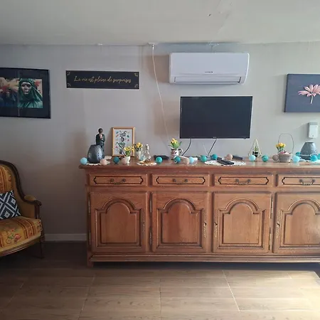 בית נופש Petite Maison Dans Village De Caractere *