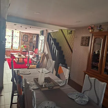 Petite Maison Dans Village De Caractere בית נופש *