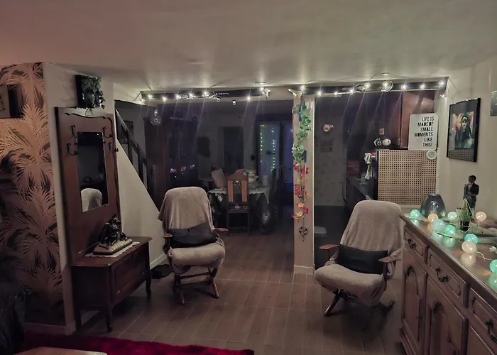 Petite Maison Dans Village De Caractere בית נופש Vignory