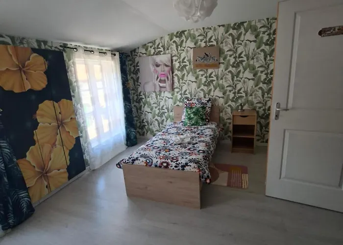 Petite Maison Dans Village De Caractere *