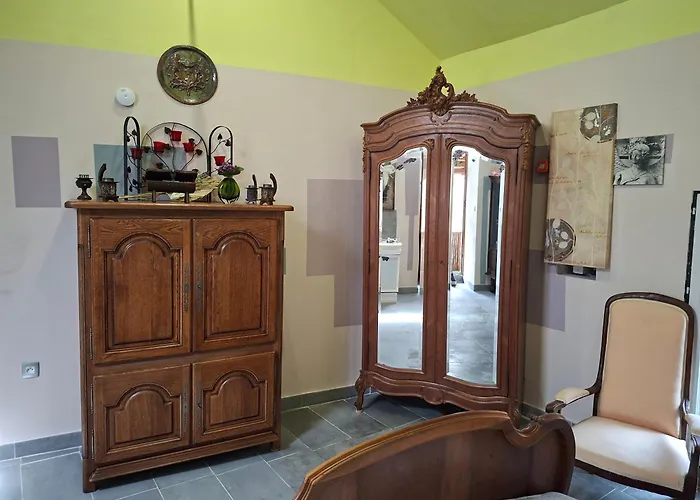 Petite Maison Dans Village De Caractere בית נופש *