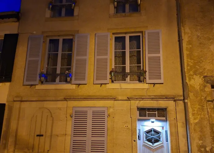 בית נופש Petite Maison Dans Village De Caractere