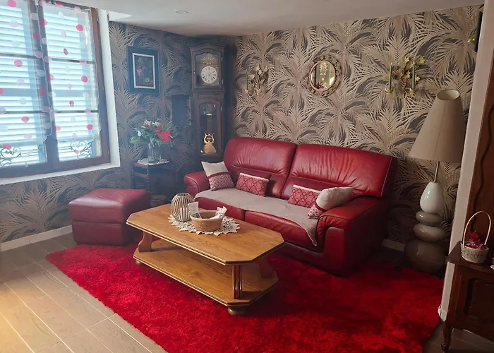 בית נופש Petite Maison Dans Village De Caractere Vignory