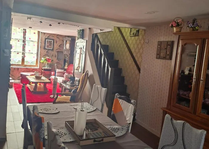 Petite Maison Dans Village De Caractere בית נופש *