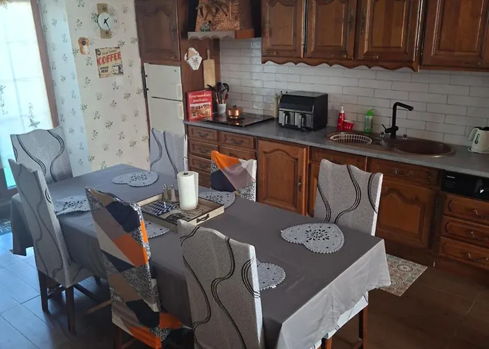 Petite Maison Dans Village De Caractere Vignory